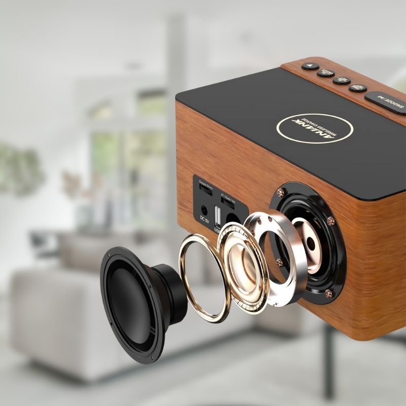Réveil en Bois avec Haut-Parleur & Écran LED – Eléva