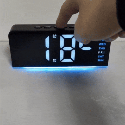 Réveil LED noir facile à régler avec grand affichage – Luminor Top Réveil