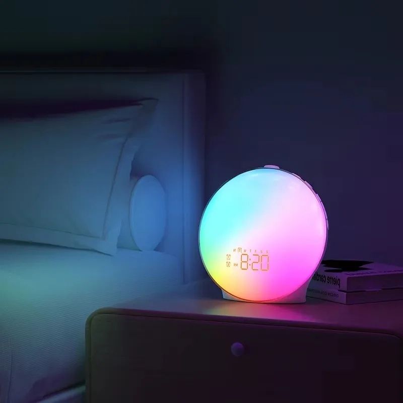Réveils colorés avec affichage LED lumineux et ambiances nocturnes