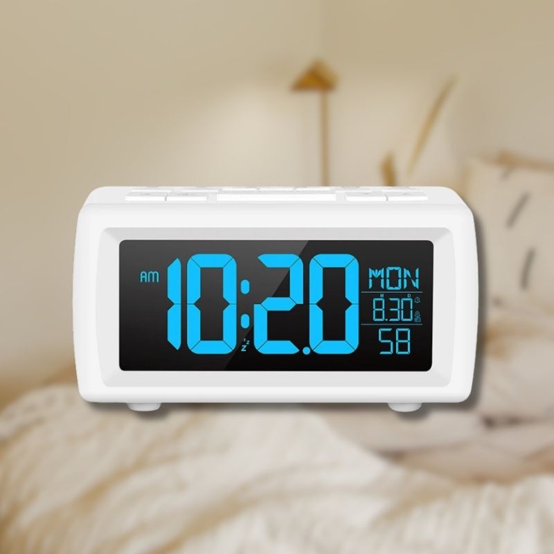 Réveil FM avec affichage LED bleu lumineux